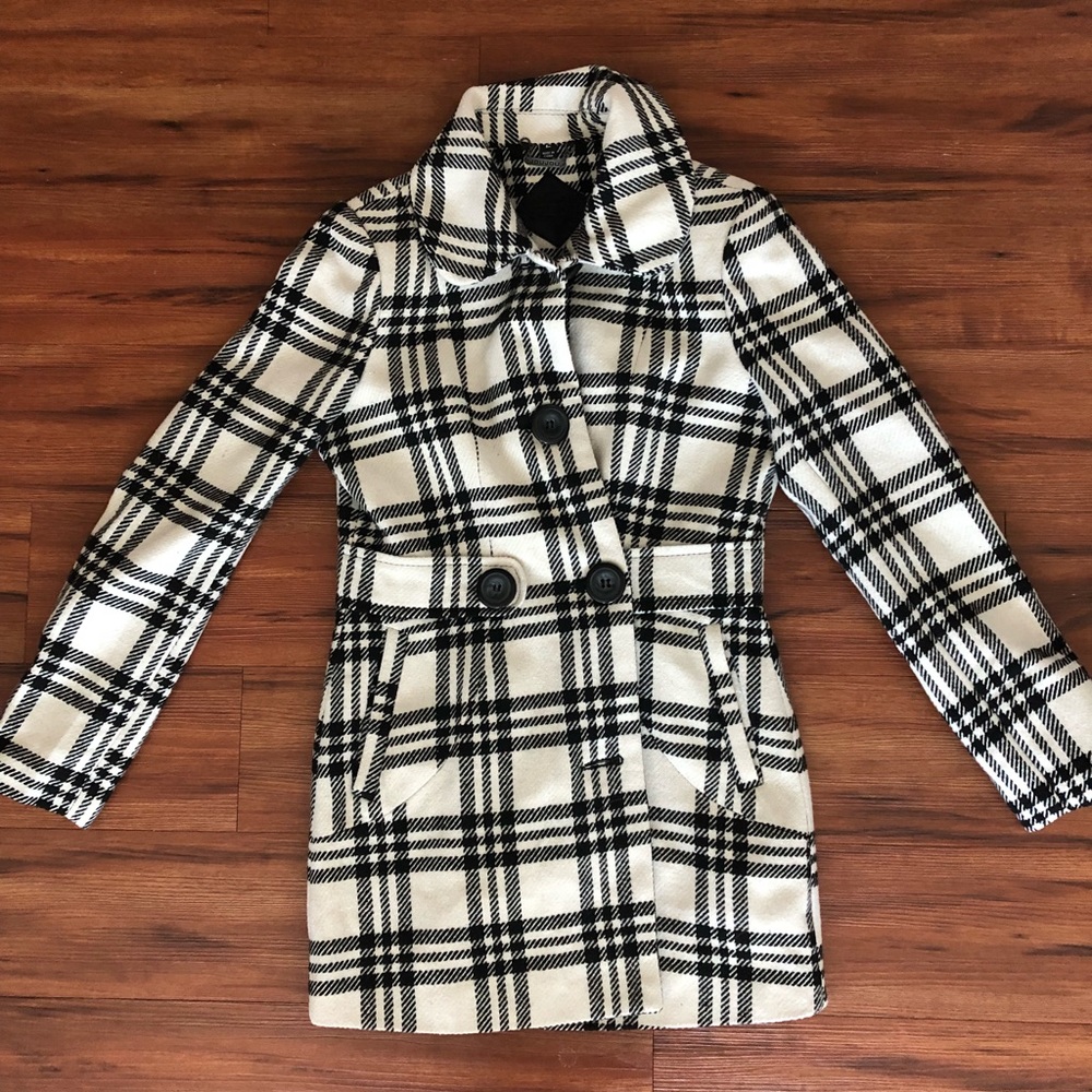 Black and white Peacoat